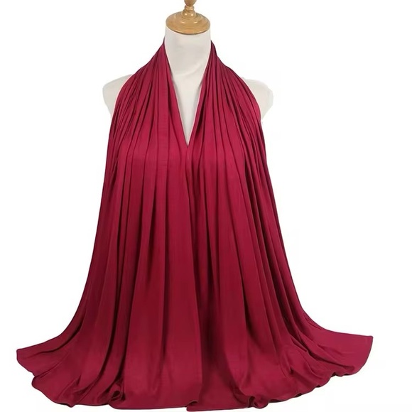 Super soft and stretchy jersey hijabs shawl Red hijab - Picture 3 of 5